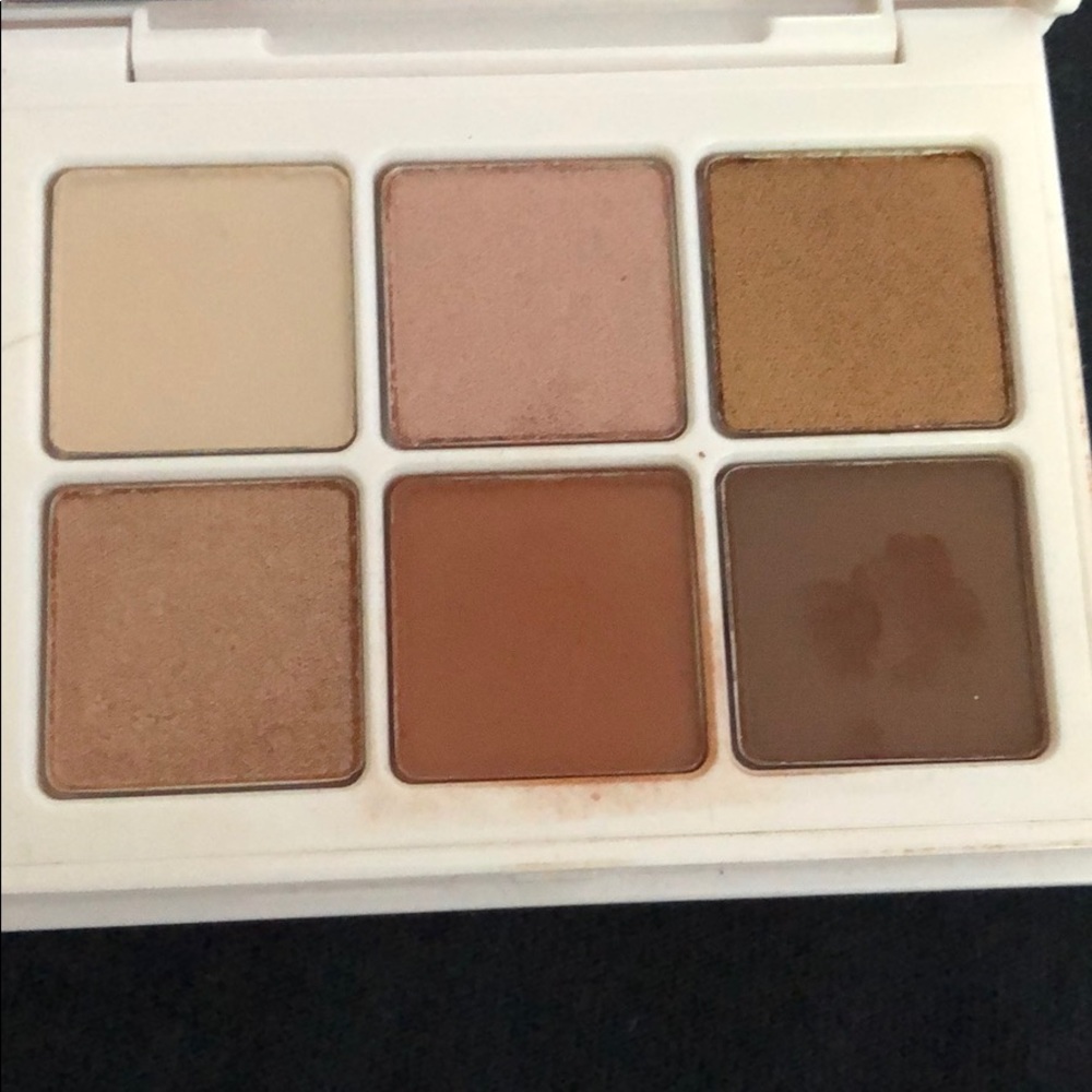 Fenty Snap Shadows Mix & Match Eyeshadow - Picture 4 of 4